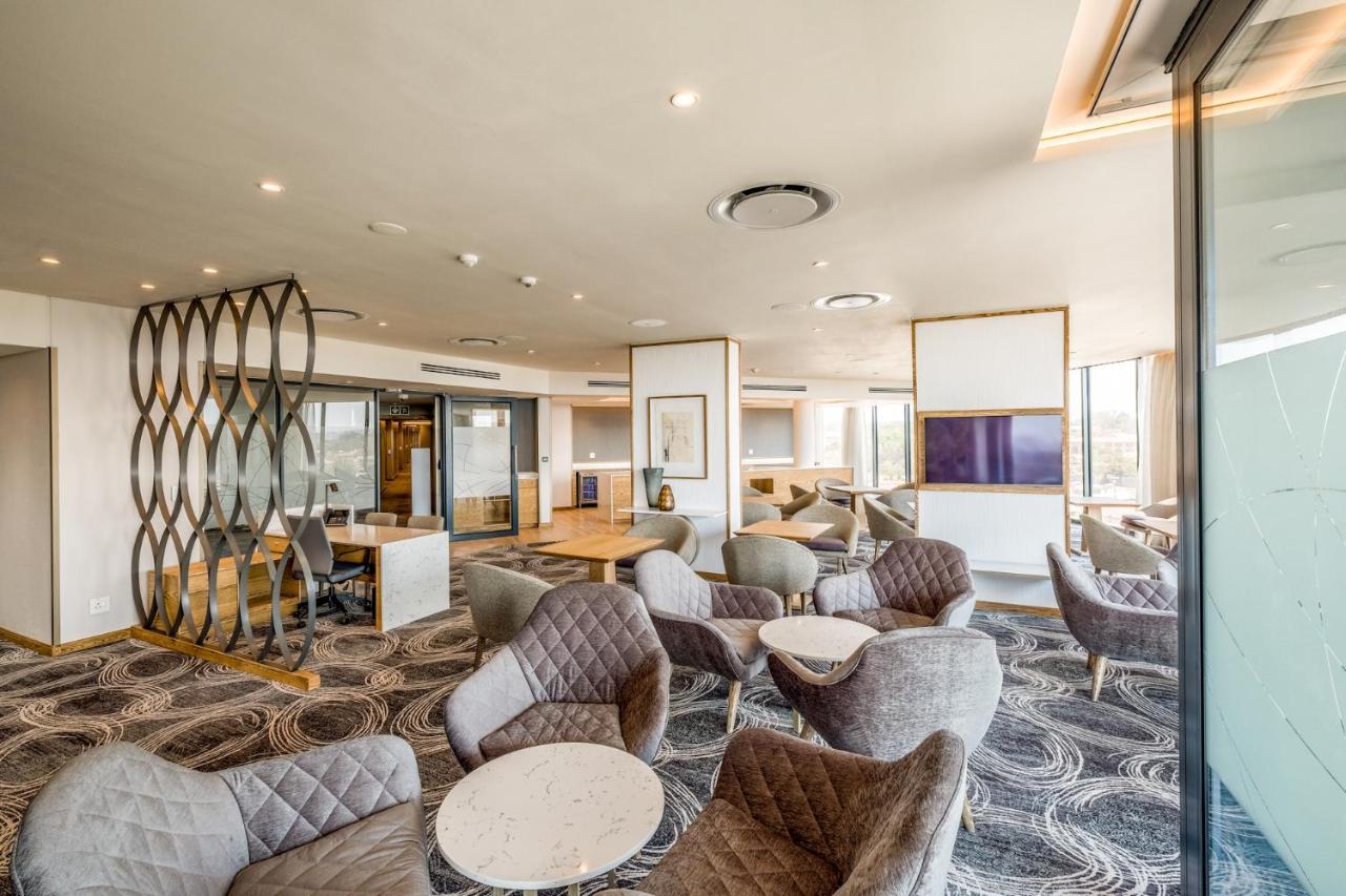 Radisson And Convention Centre Or Tambo Airport Johannesburg