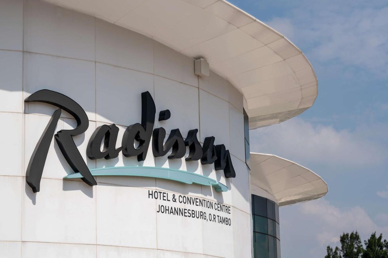 Radisson And Convention Centre Or Tambo Airport 4*